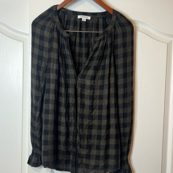 beachlunchlounge Tops - BeachLunchLounge Checkered Cotton Long Sleeve Olive Button Up - NWOT - SP